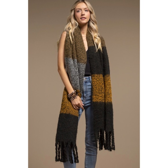 SOLD OUT Black Multi Plush Wide Stripe Oblong Scarf Winter Women's Casual Knit - Picture 2 of 4